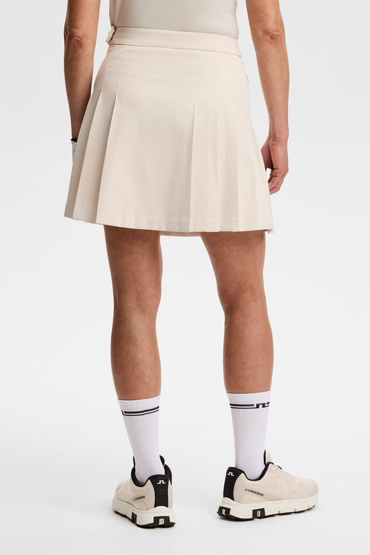 Alesia Rock / Moonbeam