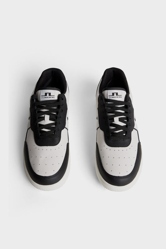 Ace Low-Top Golf Sneaker / Black