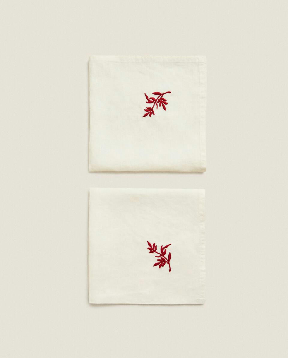 PACK OF EMBROIDERED LINEN CHRISTMAS NAPKINS (PACK OF 2)