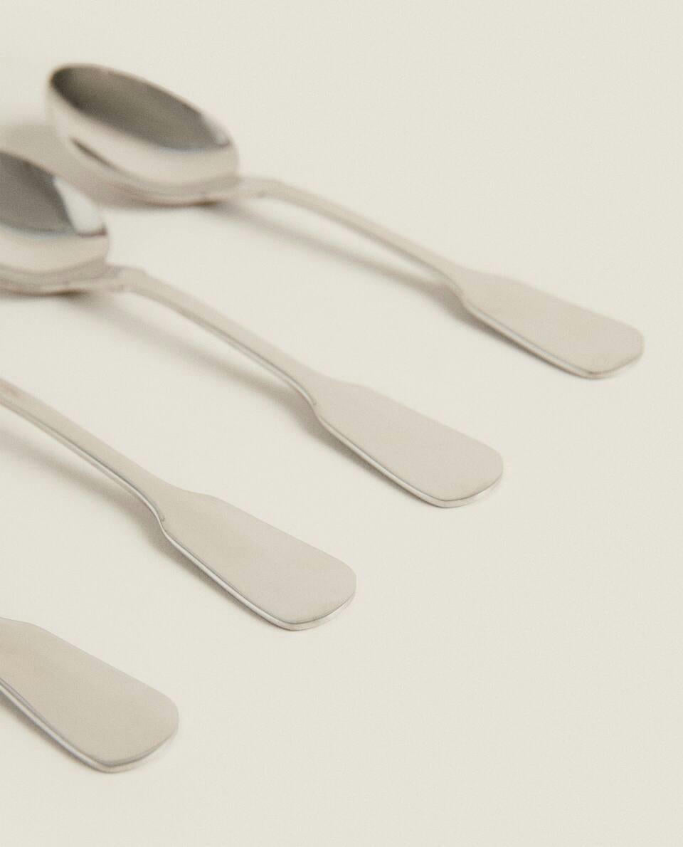 SET OF APPETISER SPOONS