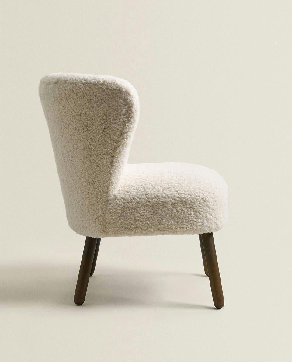 LIGHT BEIGE TERRY ARMCHAIR