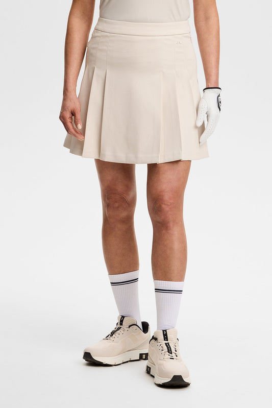 Alesia Rock / Moonbeam