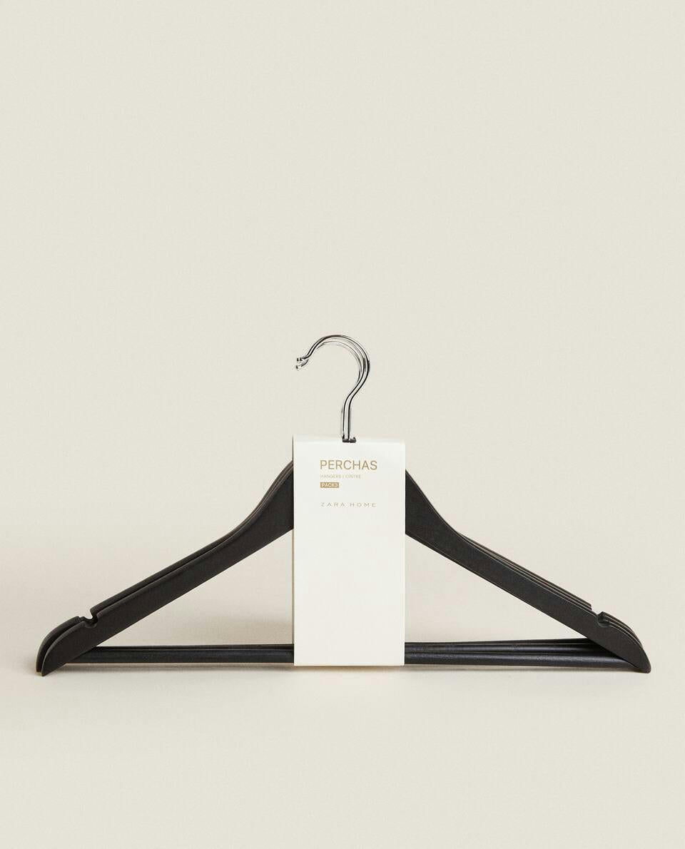 LACQUERED WOODEN HANGER (SET OF 3)