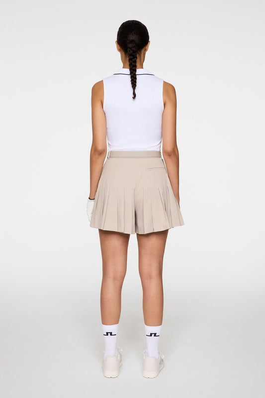 Arella Plissierte Shorts / Austernbraun