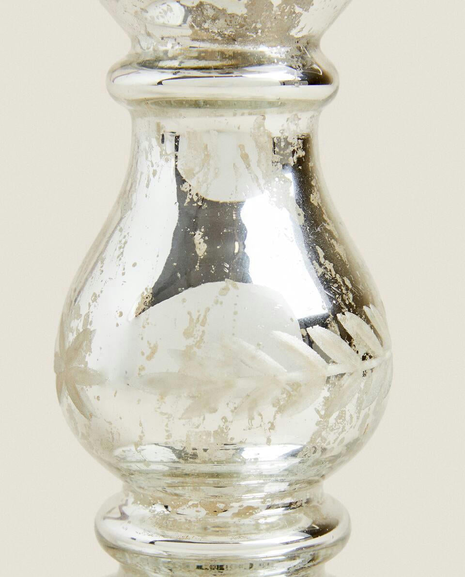 GEOMETRIC GLASS CANDLESTICK