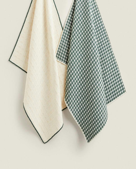 PACK OF WAFFLE COTTON CHRISTMAS TEA TOWELS (PACK OF 2)