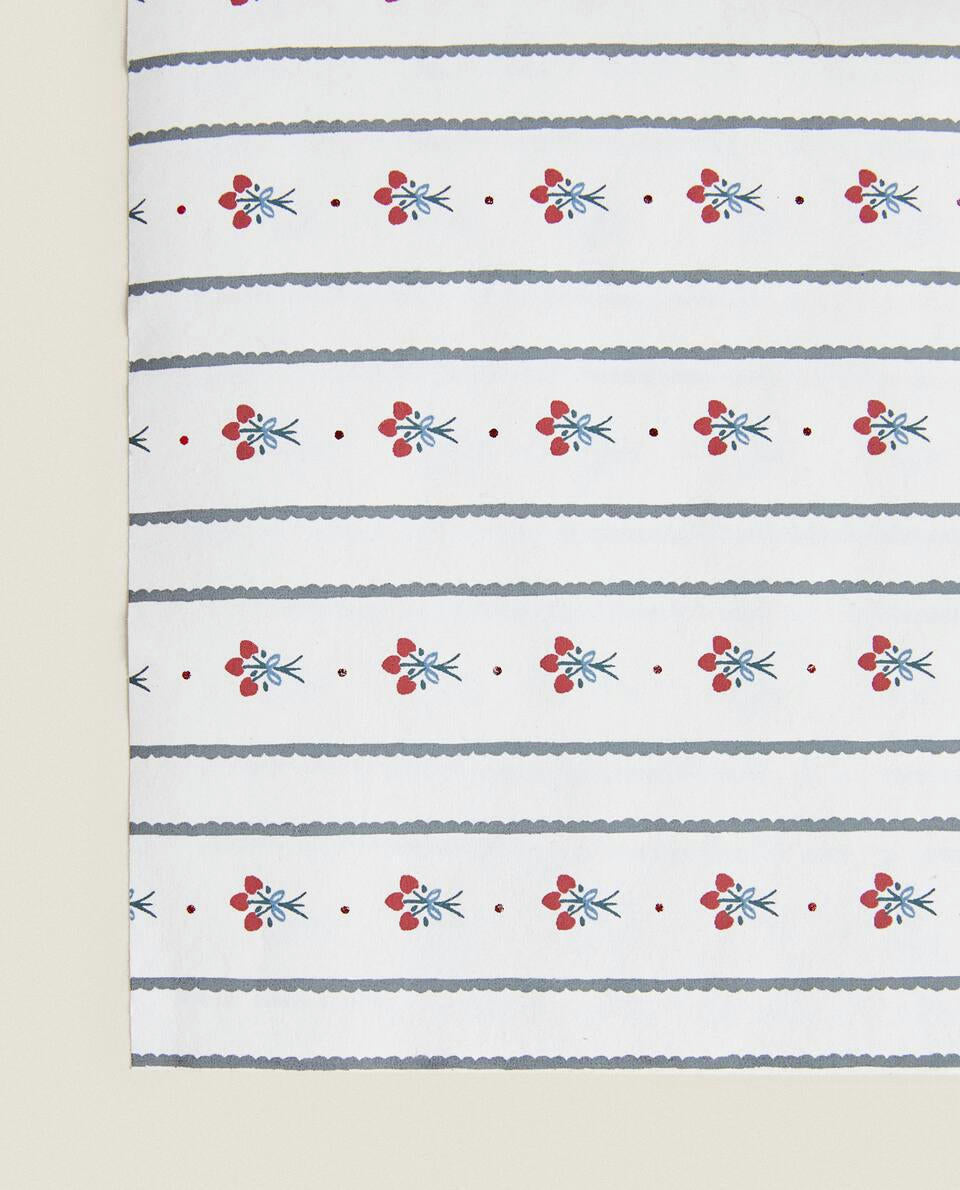 CHRISTMAS STRIPED HOLLY GIFT WRAPPING PAPER