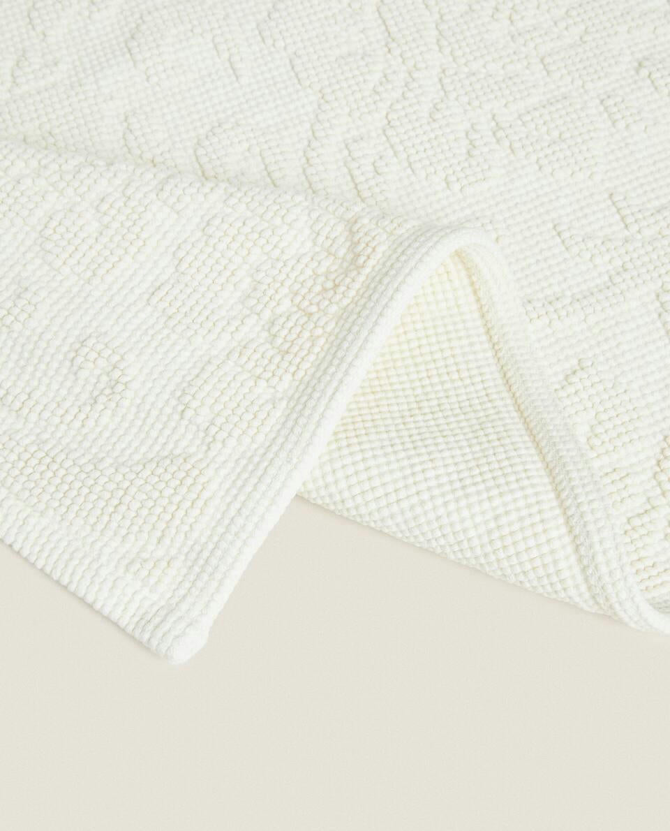 FLORAL JACQUARD BATH MAT