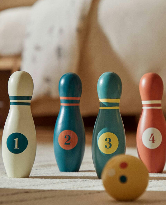 CHILDREN'S LE PETIT NICOLAS  BOWLING SET