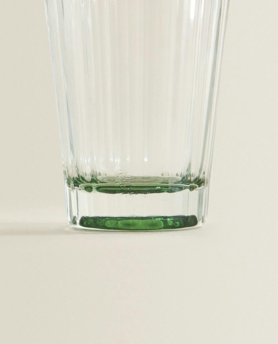 RAISED DESIGN GLASS TUMBLER