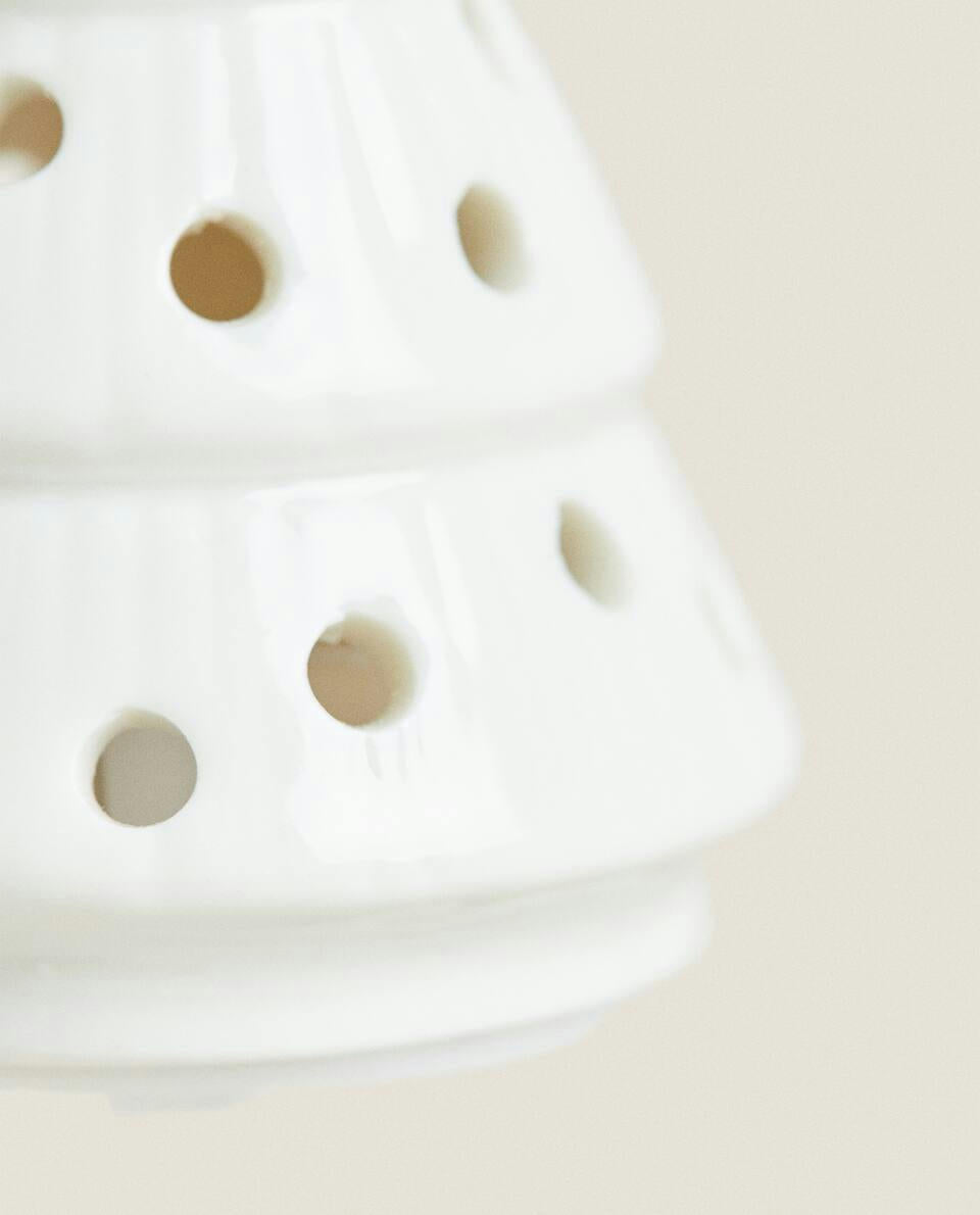 CHRISTMAS TREE PORCELAIN DECORATION