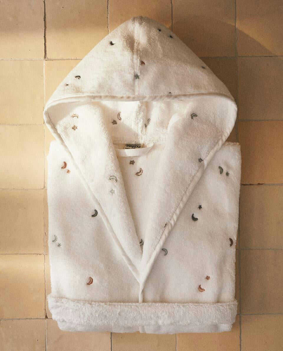 CHILDREN'S MOON BATHROBE