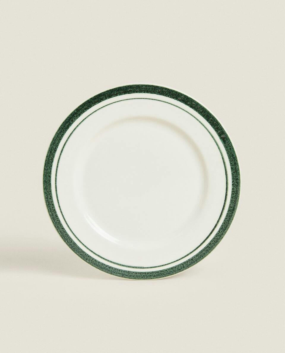 STRIPED TABLEWARE SET