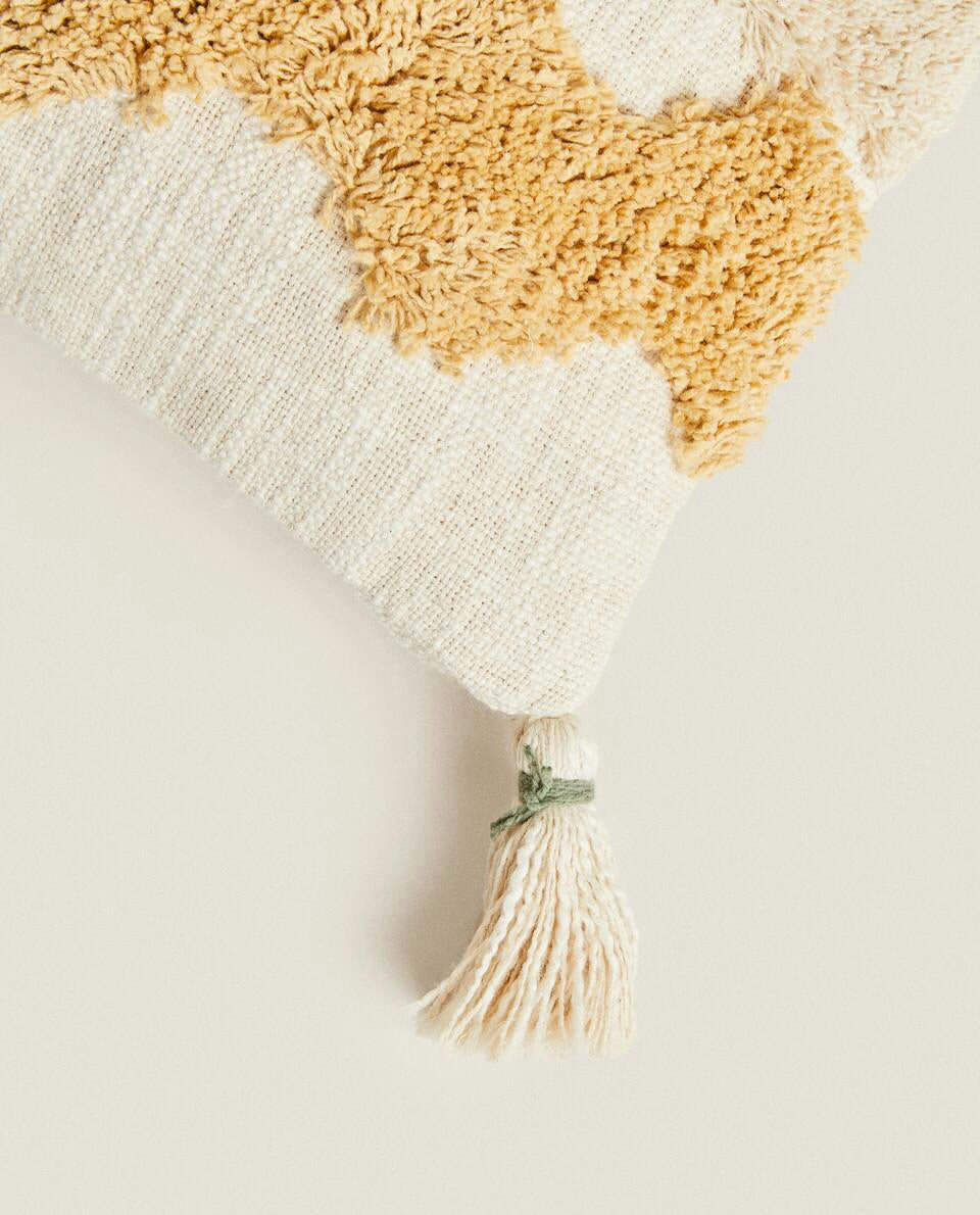 TUFTING CUSHION COVER