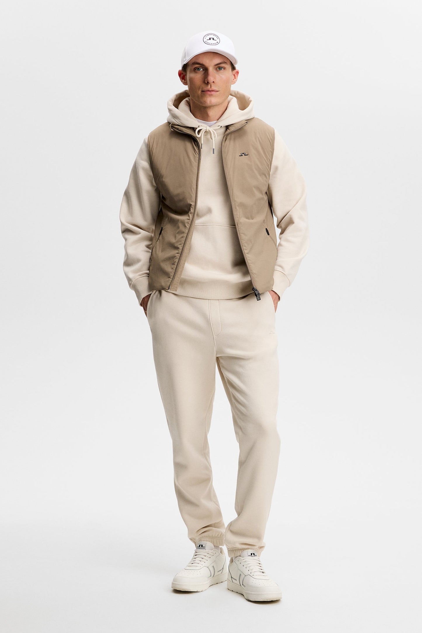 Alpha-Hose / Moonbeam